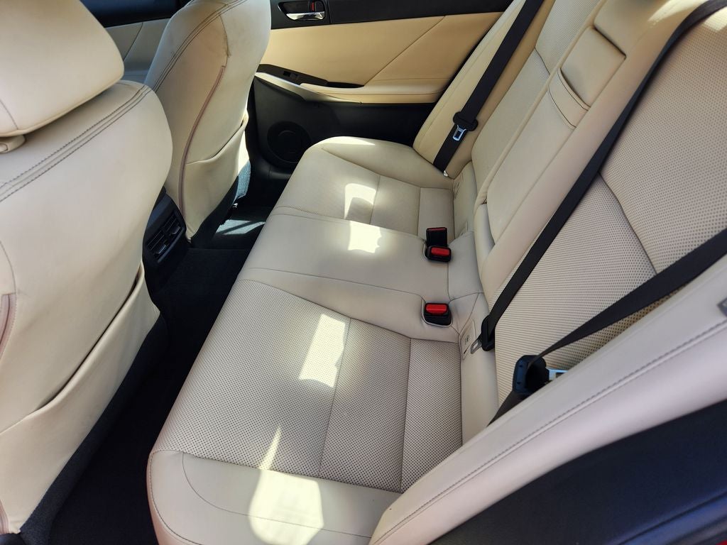 2015 Lexus IS 250