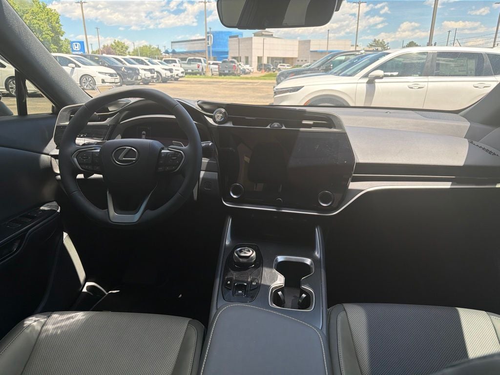 2025 Lexus RZ 450e Premium