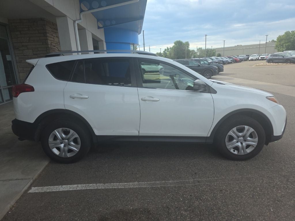 2014 Toyota RAV4 LE