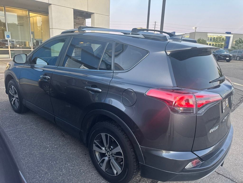 2018 Toyota RAV4 XLE