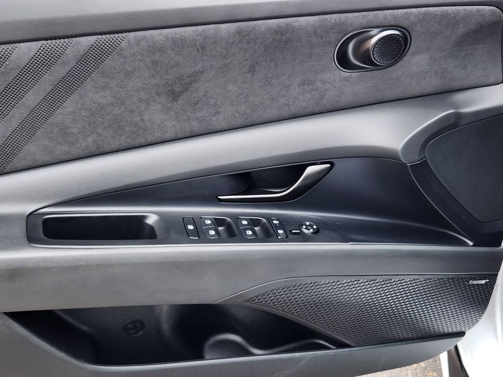 2025 Hyundai Elantra N Base