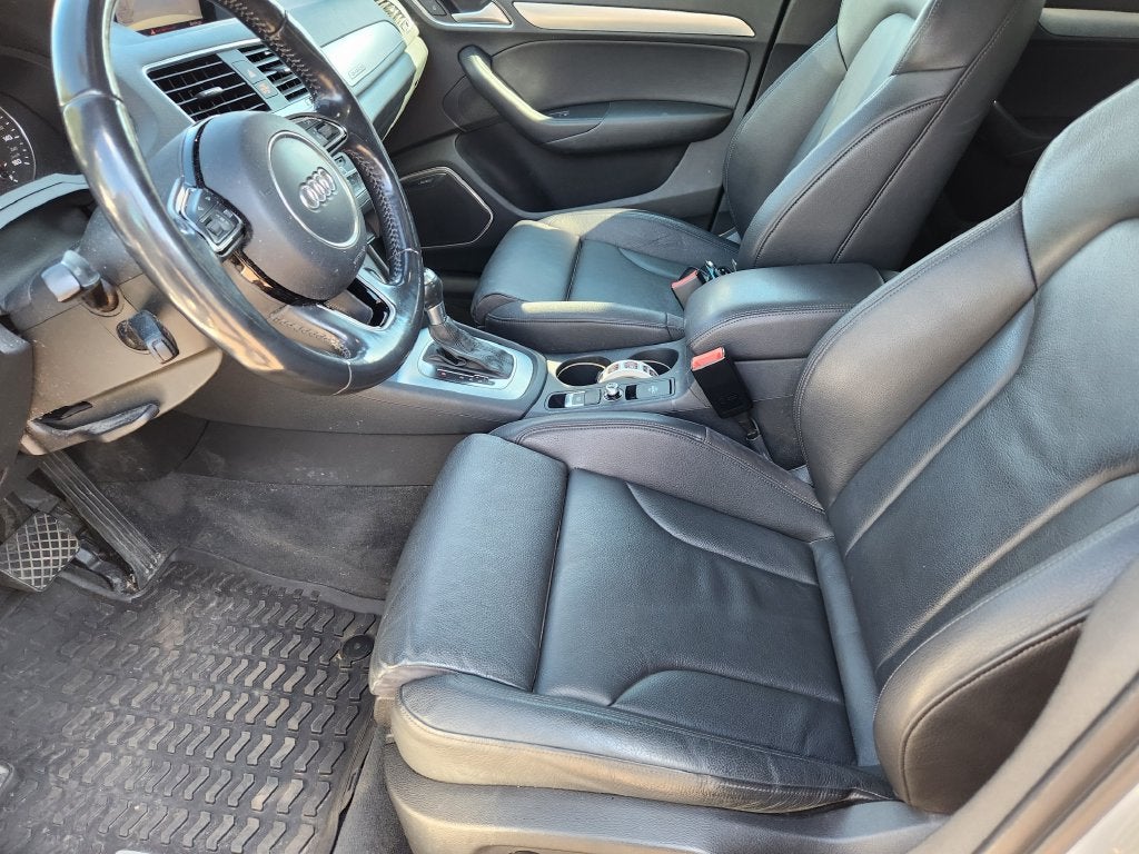 2017 Audi Q3 2.0T Prestige quattro