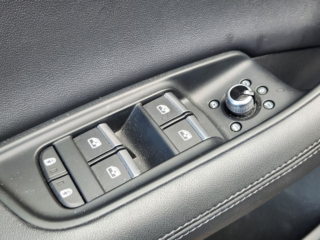 2023 Audi Q7 45 Premium Plus quattro