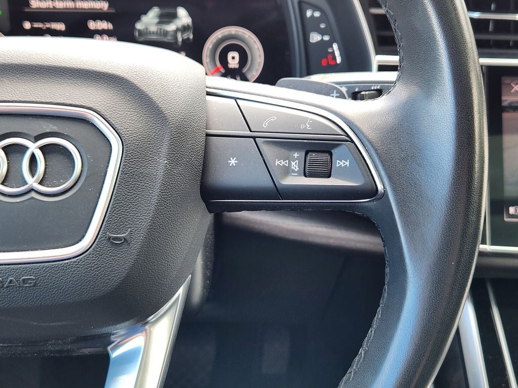 2023 Audi Q7 45 Premium Plus quattro