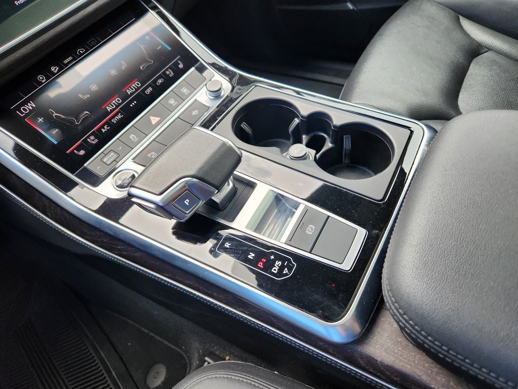 2023 Audi Q7 45 Premium Plus quattro