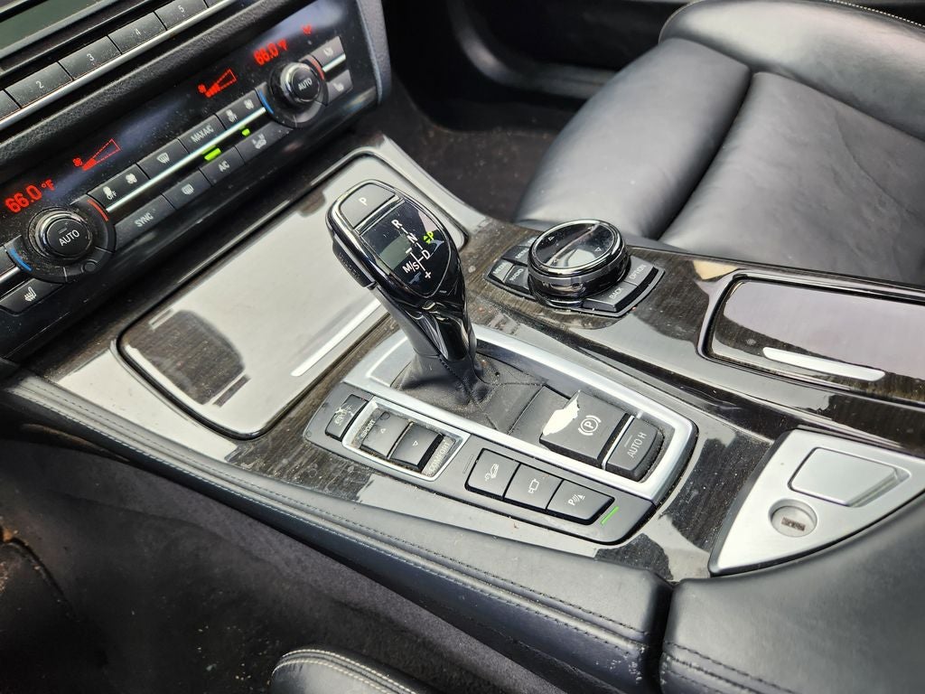 2016 BMW 5 Series 550i xDrive