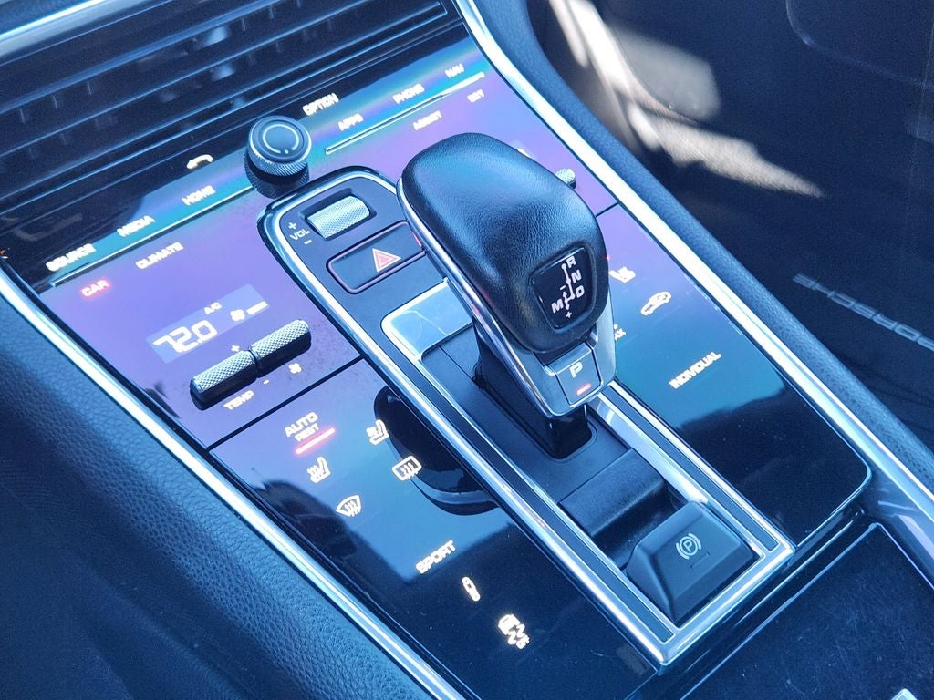 2018 Porsche Panamera 4