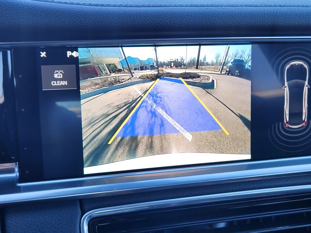 2018 Porsche Panamera 4