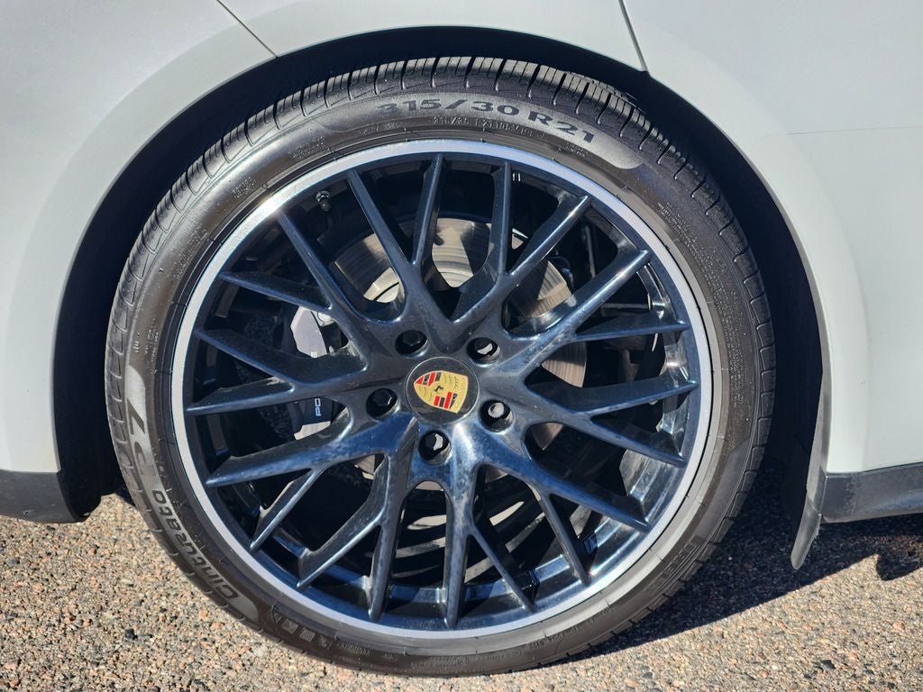 2018 Porsche Panamera 4