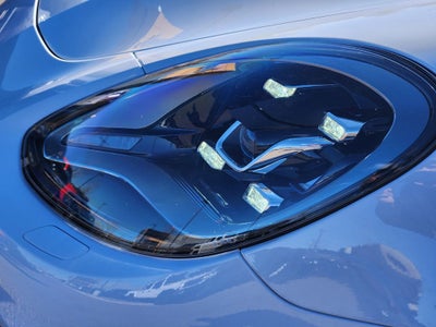 2018 Porsche Panamera 4