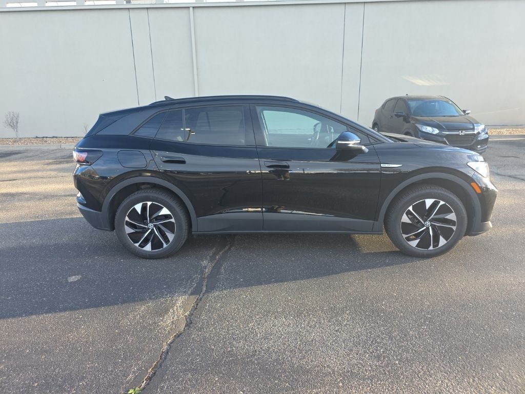 2022 Volkswagen ID.4 Pro