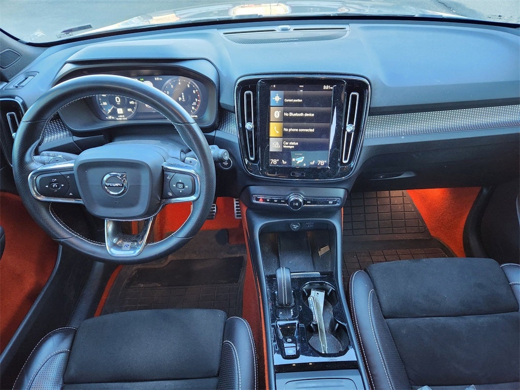 2020 Volvo XC40 R-Design