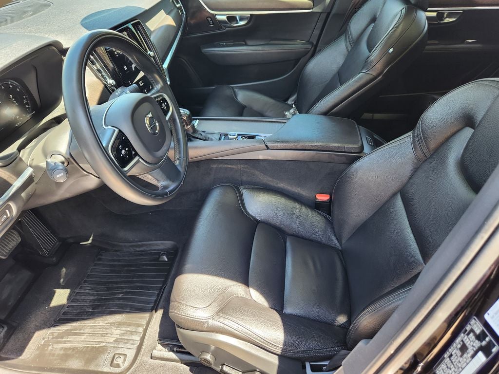 2020 Volvo V90 Cross Country T6 AWD